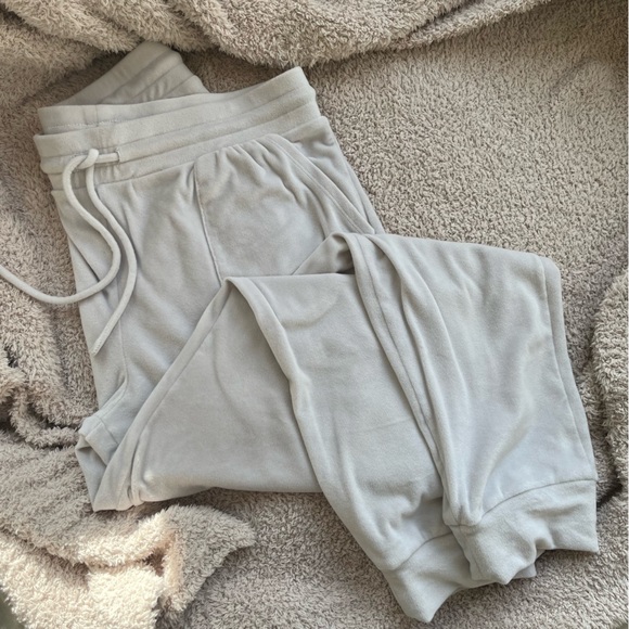 stars above Pants & Jumpsuits Light Gray Velour Jogger Lounge Pants